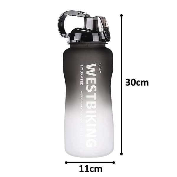 Water bottle 2l, water bottle moves with straw and time