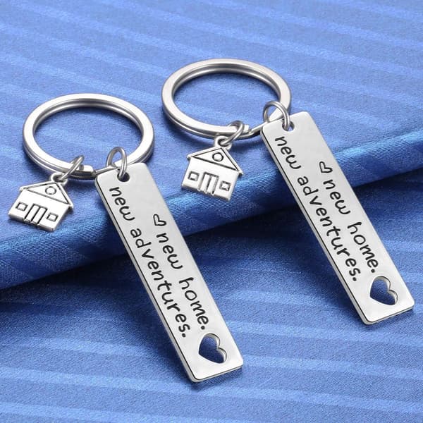 2-pack nyckelringar Nytt hem, nya äventyr, inflyttningspresent KLB