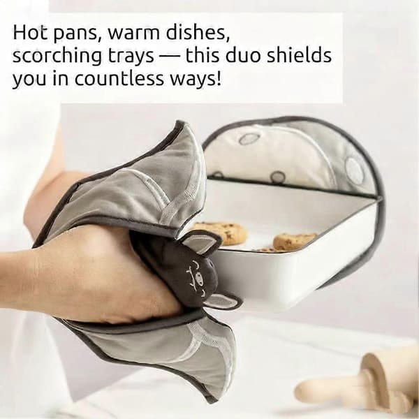 Batlicious Oven Mitts & Pot Holders Set - Gothic Bat & Moon Design, Heat Resistant Kitchen Gloves for Baking, Cooking, and Grilling