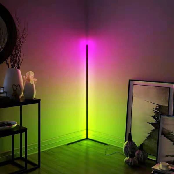 LED gulvlampe hjørnelampe RGB farveskiftende Sort