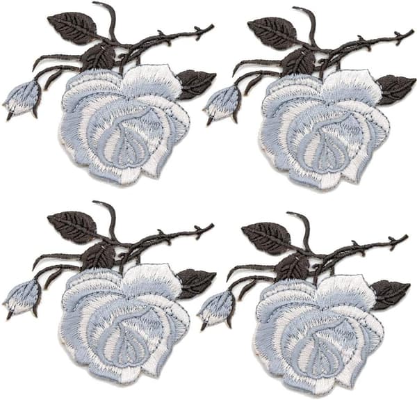 4 st rosor broderade strykjärn på kläder lappar ränder t-shirts S