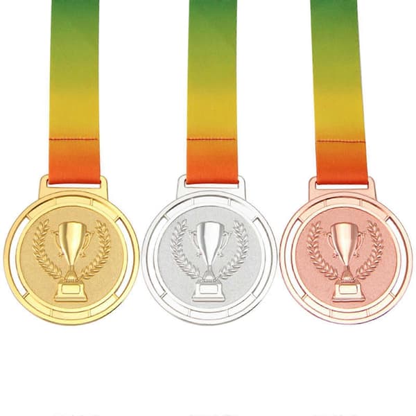 65 cm Vinnermedaljer Deltakermedaljer for Sportsturneringer Kobber Copper
