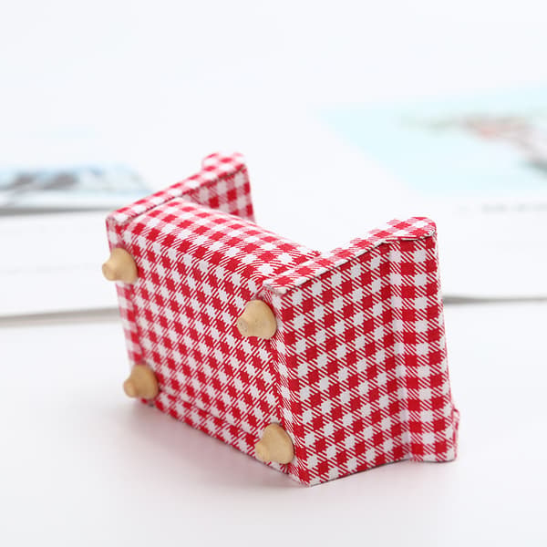 Mini enkel sofa med pute - for stue soverom dukkehus
