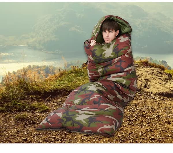 Camouflage Sleeping Bag 210x75 cm Lightweight Polyester Nylon Envelope Style for Hiking Camping Outdoor Activities Unisex