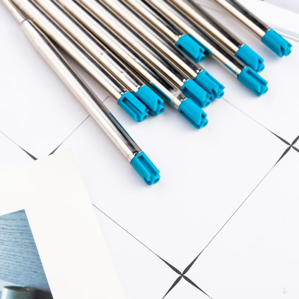 30 delar utbytbar kulspetspenna Refill Metal Pen Refill