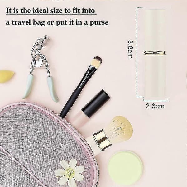 Retractable Blush Brush, Portable Makeup Brush with Lid, Travel-Friendly Blush Applicator--White