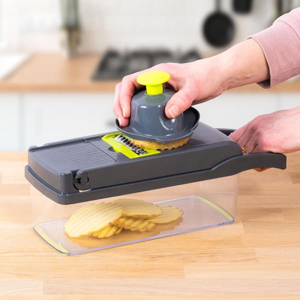 Vegetable Chopper, Multifunctional Mandoline Vegetable Slicer with Adjustable Julienne Container Kitchen Utensil for Fruit