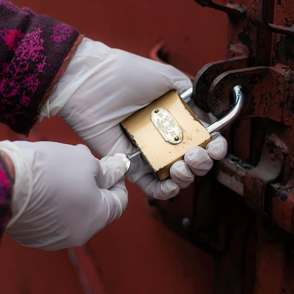 1 pc 32 mm Small Padlock with Keys Outdoor Shed Weatherproof Padlock