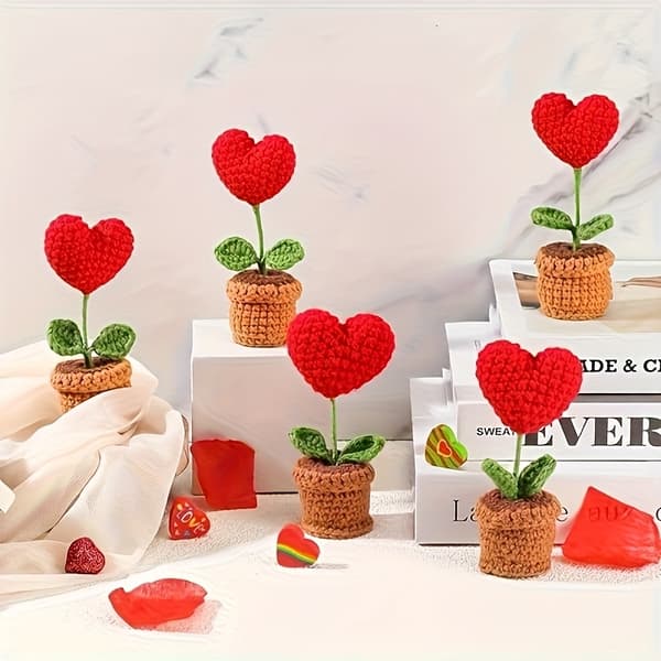 Hjerteformet kunstig rose i vevd potte, rød polyesterblomstdekor for Valentinsdag, Morsdag, hjem