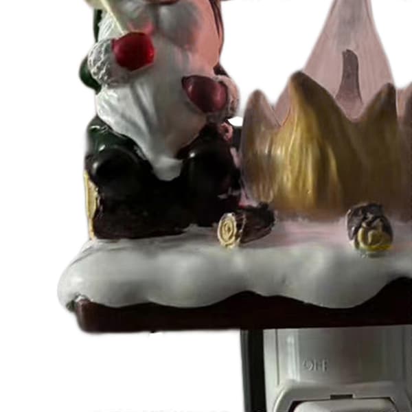 2025 Halloween Christmas Dorm Indoor Ghost Campfire Flashing Night Light Figurine