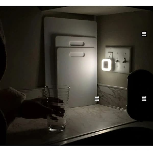 6-pack LED Night Light with Dusk Sensor for Hallway, Stairs, Bathroom, Kitchen, Bedroom, Nursery, Children's Room, Daylight White