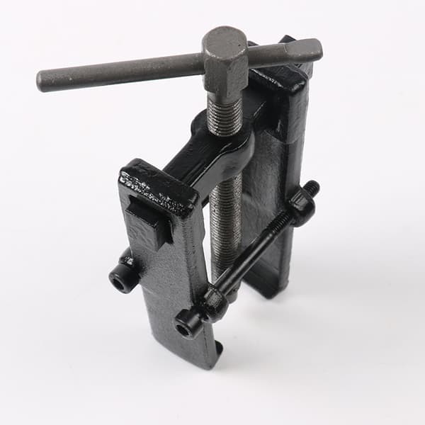 Two-arm adjustable carbon steel bearing puller - Straight puller for pump and pulley