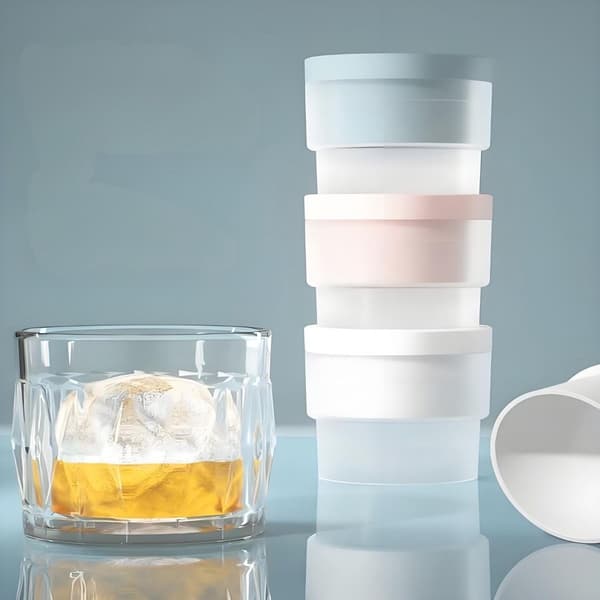 Ice Molds - Round Ice Cube Molds, Reusable Stackable - for Whiskey, Cocktails - 8*7cm - Blue, Pink, White