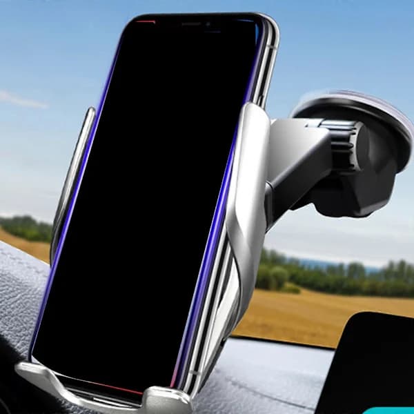 Universal Car Dashboard Mount with Powerful Suction Cup & 360 Degree Rotation, Heat Resistant for Secure Phone Navigation