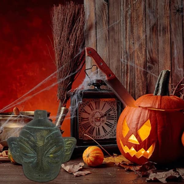 Aztec Death Whistle | Loud Skull Scream Whistle for Halloween Fun