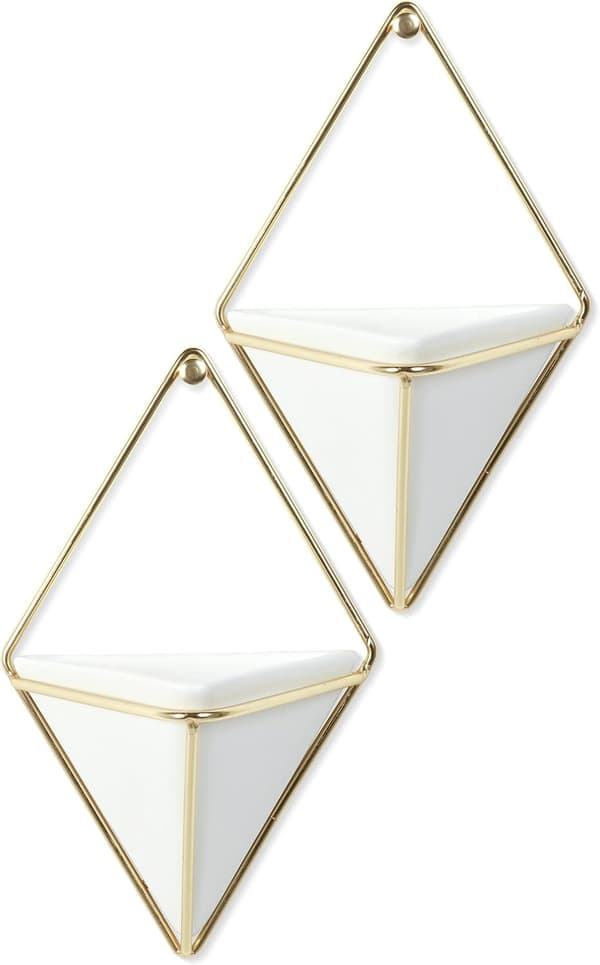 Hängande planter och geometrisk väggdekor för små växter, suckul
