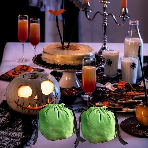 Halloween snøreposer til slik 10 stk. fløjlsgave med snøre -