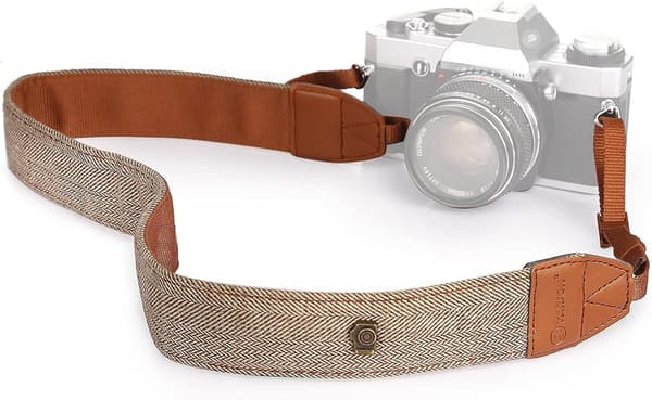 Kamerarem i brunt läder för alla DSLR
