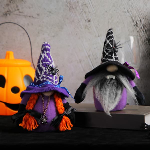 Halloween-dekorationer - Ansigtsløse dukker til fest og underholdning