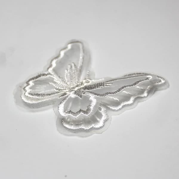 20 stk. sommerfugleapplikationer til påsyning, DIY (hvide, 6 cm x 5 cm)