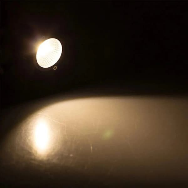 Sarja 4 Cob LED-kohdevalaisinta 5W 220V Säädettävät puutarhakohdevalot ulkovalaistus puutarha terassi (lämmin valkoinen)