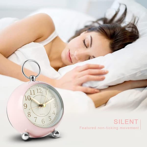 [COQQ] Silent Alarm Clock No Ticking, Battery Operated Bedside Clock, Desk Clock for Bedroom, Easy to Read, Night Light Function, Pink pink