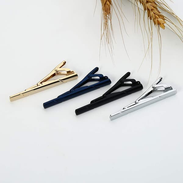 4-pack Slipsnålar Herr Slipsaccessoarer Herr Slipsnål Klassiskt Presentset Slipsband Klämmor Businesslipsar för Män