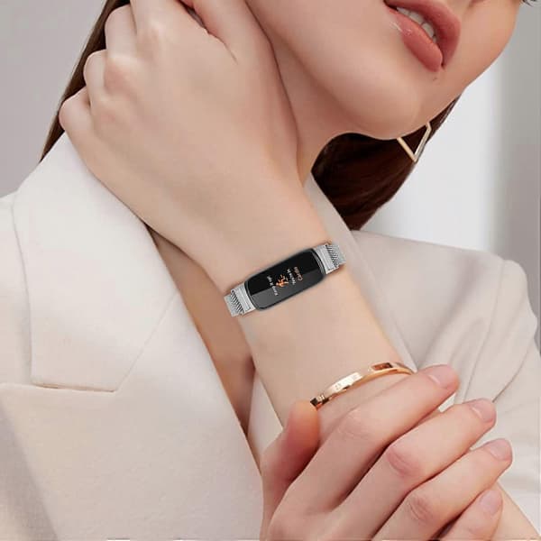 Til Fitbit Inspire 3 Rustfrit Stål Smart Urrem Magnetisk Milanesisk Metal Mesh Rem - Sølv [DB]