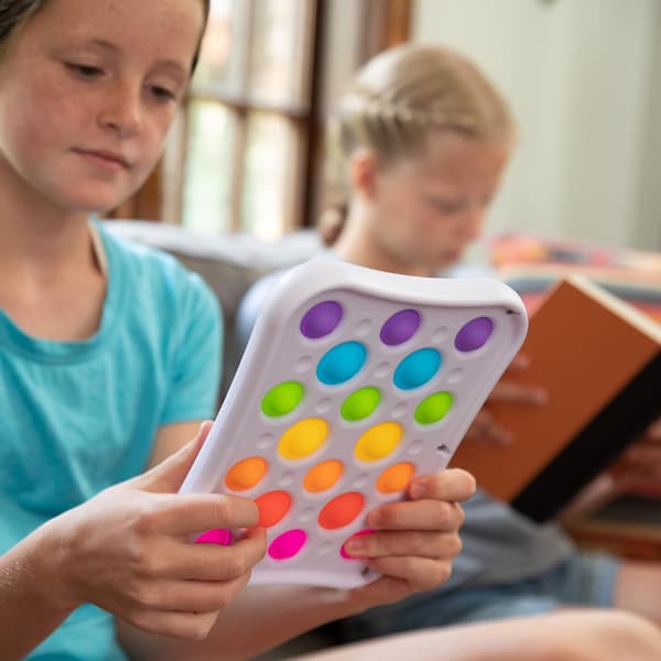 Tidlig utvikling og pedagogisk babyleke, egnet for gutter og jenter fra 3 år og oppover