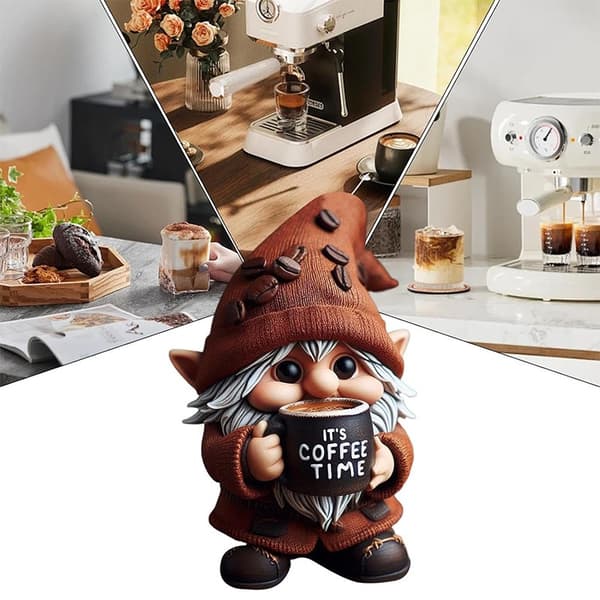 Trädgårdsdekoration med en tomtefigur som njuter av kaffe utomhus. VariantValue VariantValue