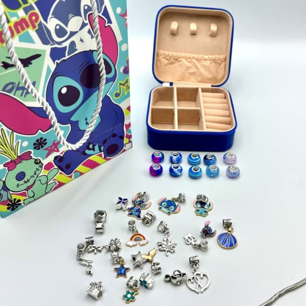 HELMISARJA KORUJEN JA RANNEKORUJEN VALMISTUKSEEN 74 OSAA STITCH LILO STICH