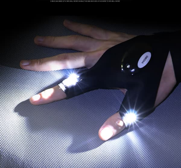 LED-puolisormihanskat ulkokäyttöön, kalastussormivalot
