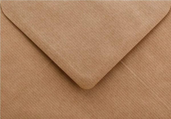 25 stk C6 Uforede Ribbede Resirkulerte Kraft Konvolutter Naturbrun (114x162mm A6)