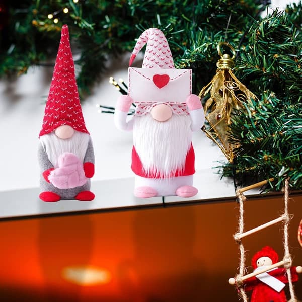 Valentinsdag hjerteformet konvolutt med ansiktsløs nisse Rudolph-pynt KLB