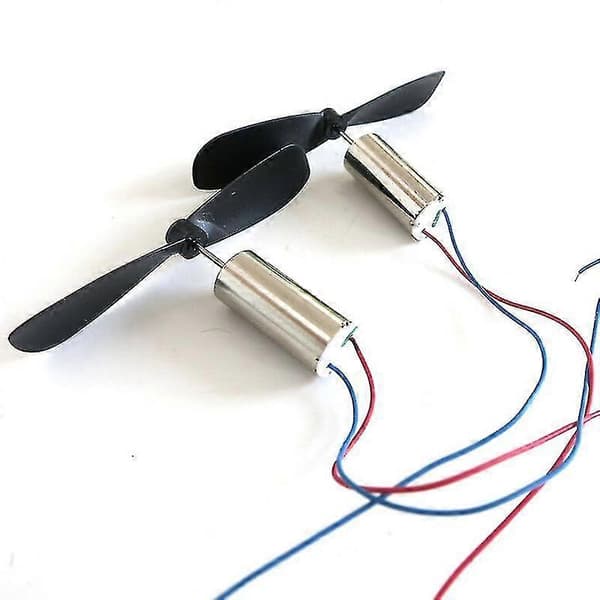 Detaljer om 2 stk. 3,7V 48000 omdr./min. kerneless elektrisk motor + propel til RC-legetøj -JA