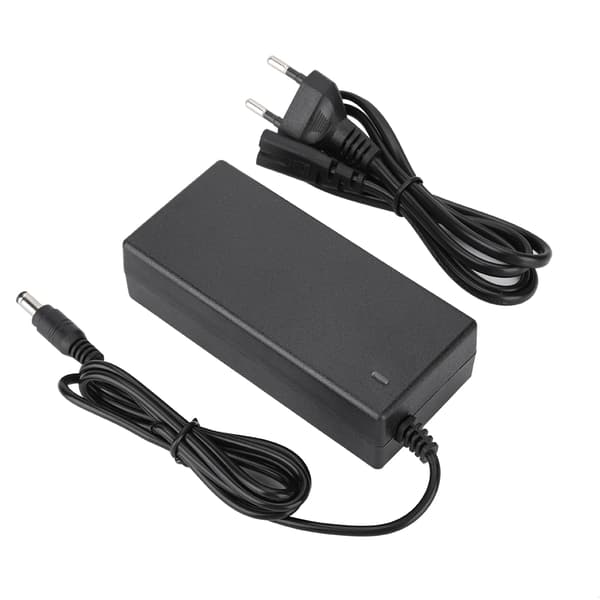 12.6V3A Strømforsyning Laderadapter Skjerm med LED-indikator 100-240V (EU-plugg)