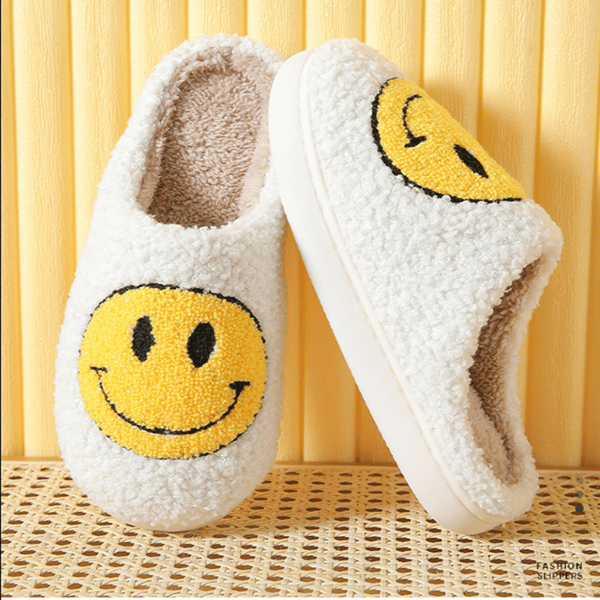 Retro Smiley Face Soft Plush Comfortable Warm Slippers For Sofa