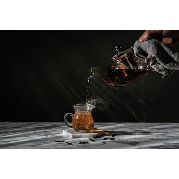 Glastekande med aftageligt låg og infuser i rustfrit stål