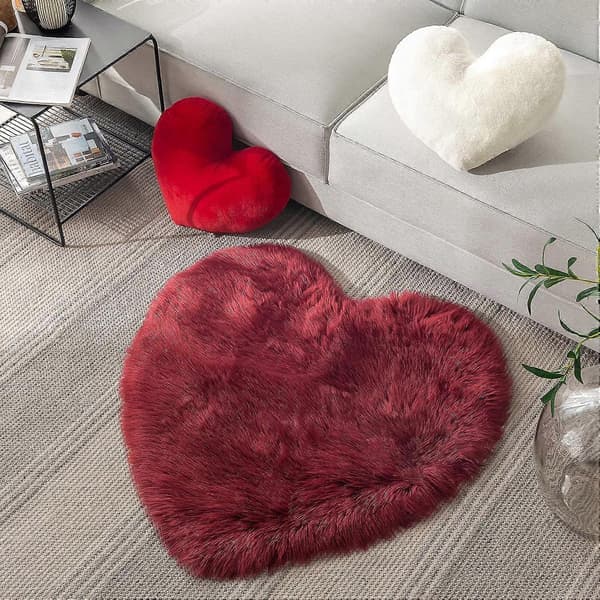 Røde hjerteformede pyntepuder, Faux Fur Kanin 3D Fluffy Hjerte Dekorativ, Plys Bløde Pyntepuder Gave til Børn Stue og Sofa