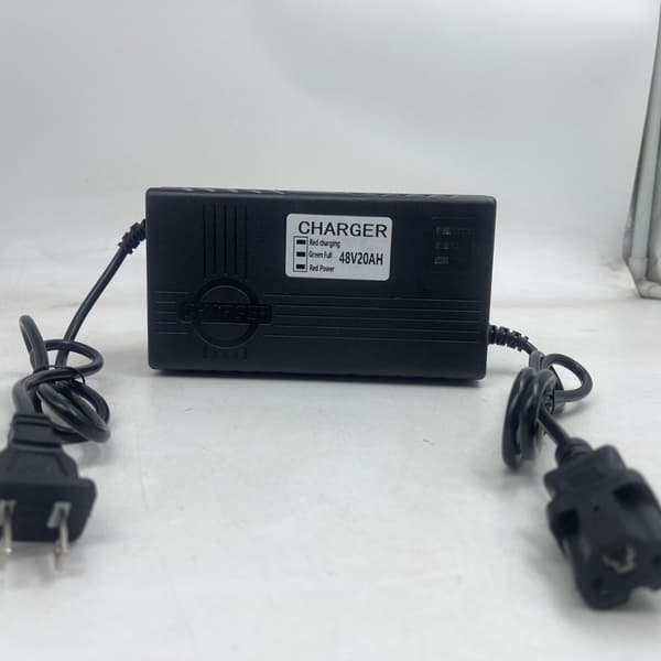 60V 20Ah Motorcykel Batterilader til Elcykler - 3 LED-Display