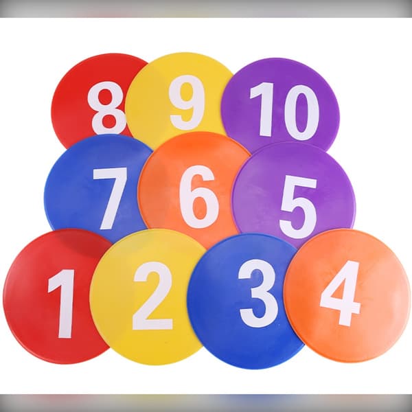 Numbered Flat Marker Discs 23cm 10-pack – Non-slip PVC for Football Training and Agility, Clear Numbers 1-10, Flexible and Stackable for Grass, Artificial Turf