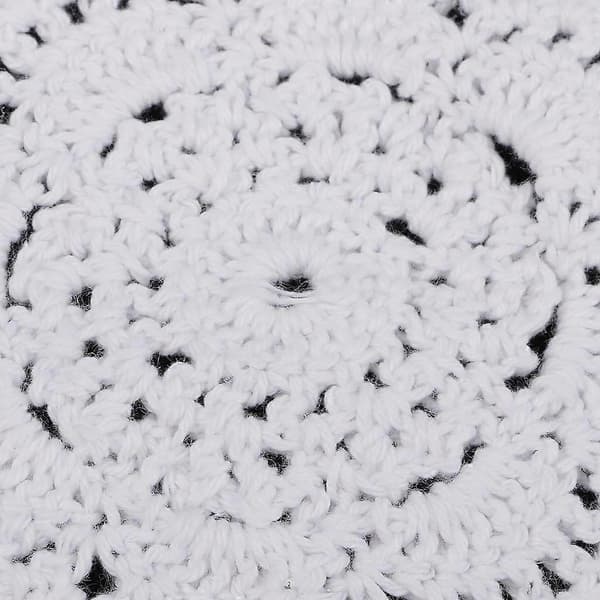 Exquisite White Crocheted Cotton Lace Doily Oval Table Mat 28 x 38 cm (FMY)