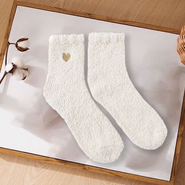 Bløde fluffy damestrømper, tykke fluffy vinterstrømper, hyggelige varme, hvide KLB