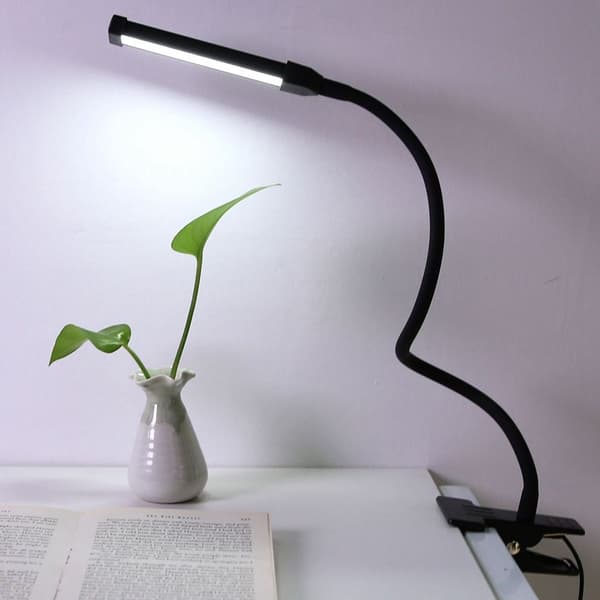 Moderne svart USB LED-skrivebordslampe med klemme KLB