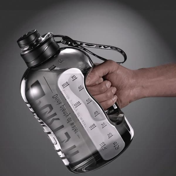 Urheilujuomapullo Urheilupullo HARMAA 1,7L