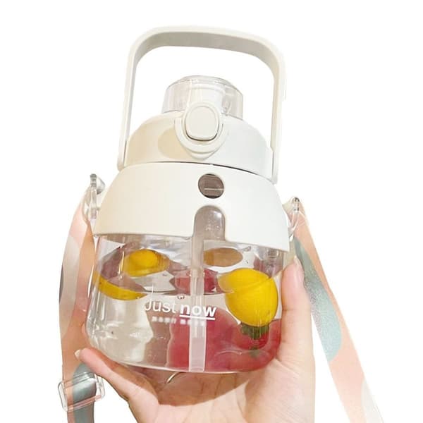 Bærbar hvit vannflaske med stor kapasitet 1500ml KLB