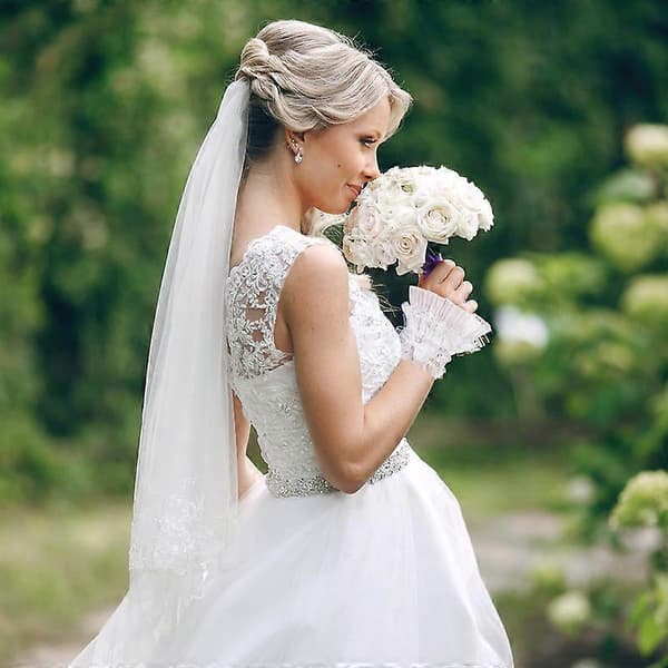 Fingerløse ærmer med flæser, blomstrede korte blondehandsker til fest og bal