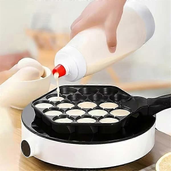 Pancake Batter Bottle with Stirrer, equipped with a mixing ball and a wire whisk. Suitable for restaurant baking
