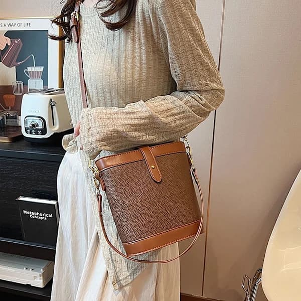 Skuldertaske Crossbody BRUN