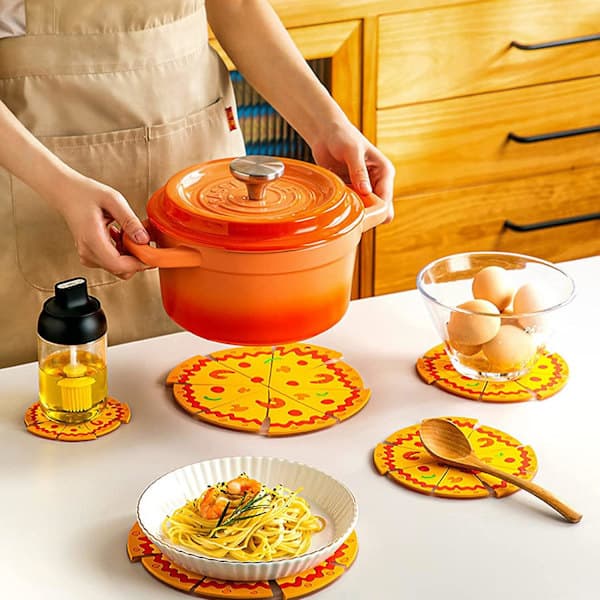 2 stk pizzaformede underlag, rund bordmatte, sett med 2 pizzaformede spisebordsunderlag